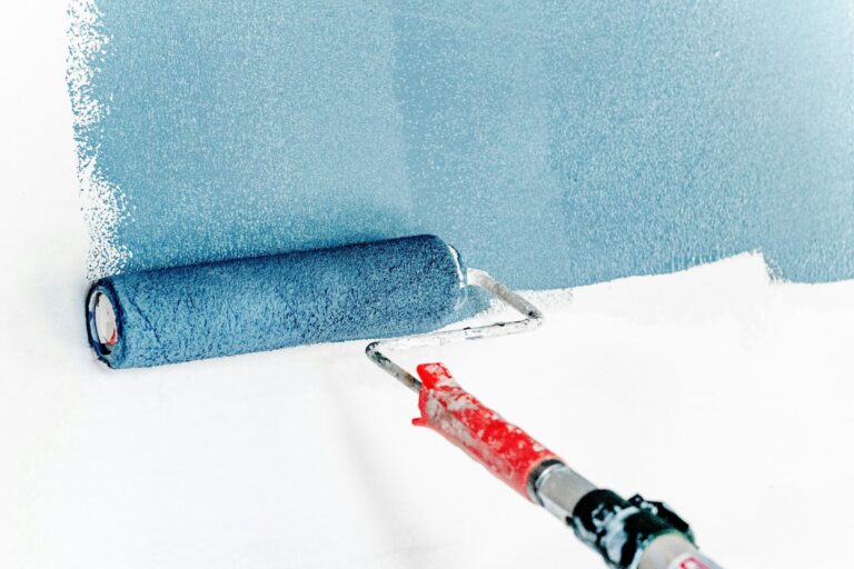 Het verschil tussen verven en lakken